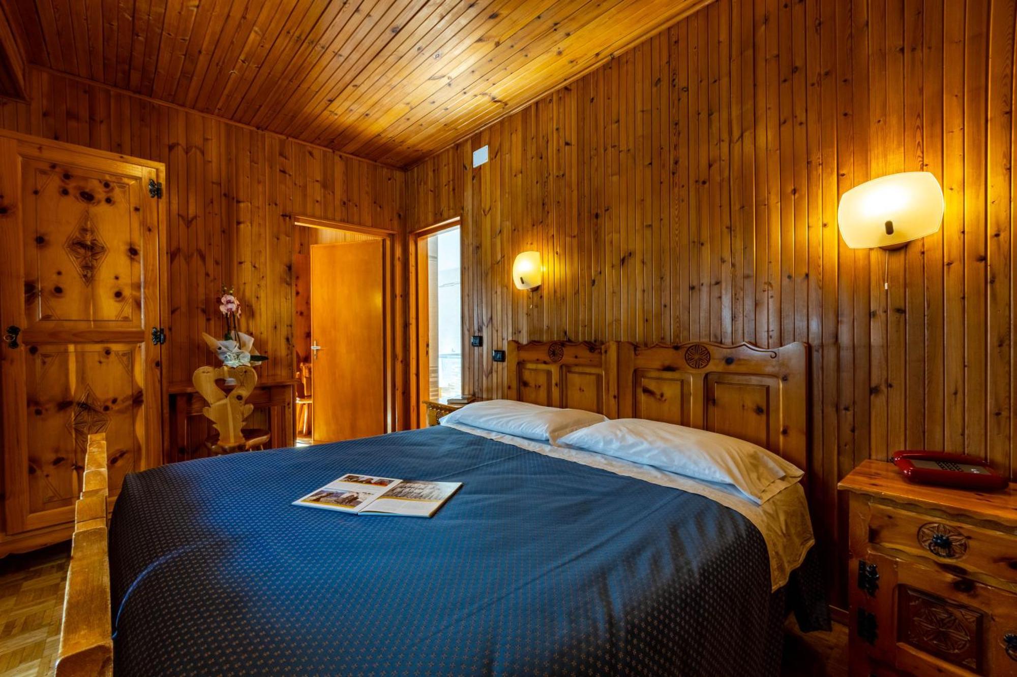 Hotel Le Campagnol Champoluc Exterior foto